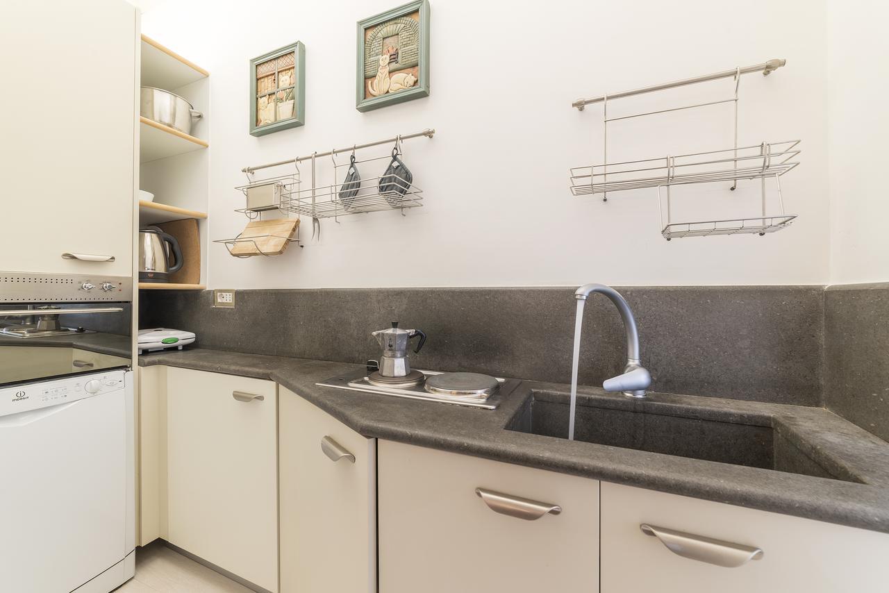Navona Art Apartment Рим Екстериор снимка