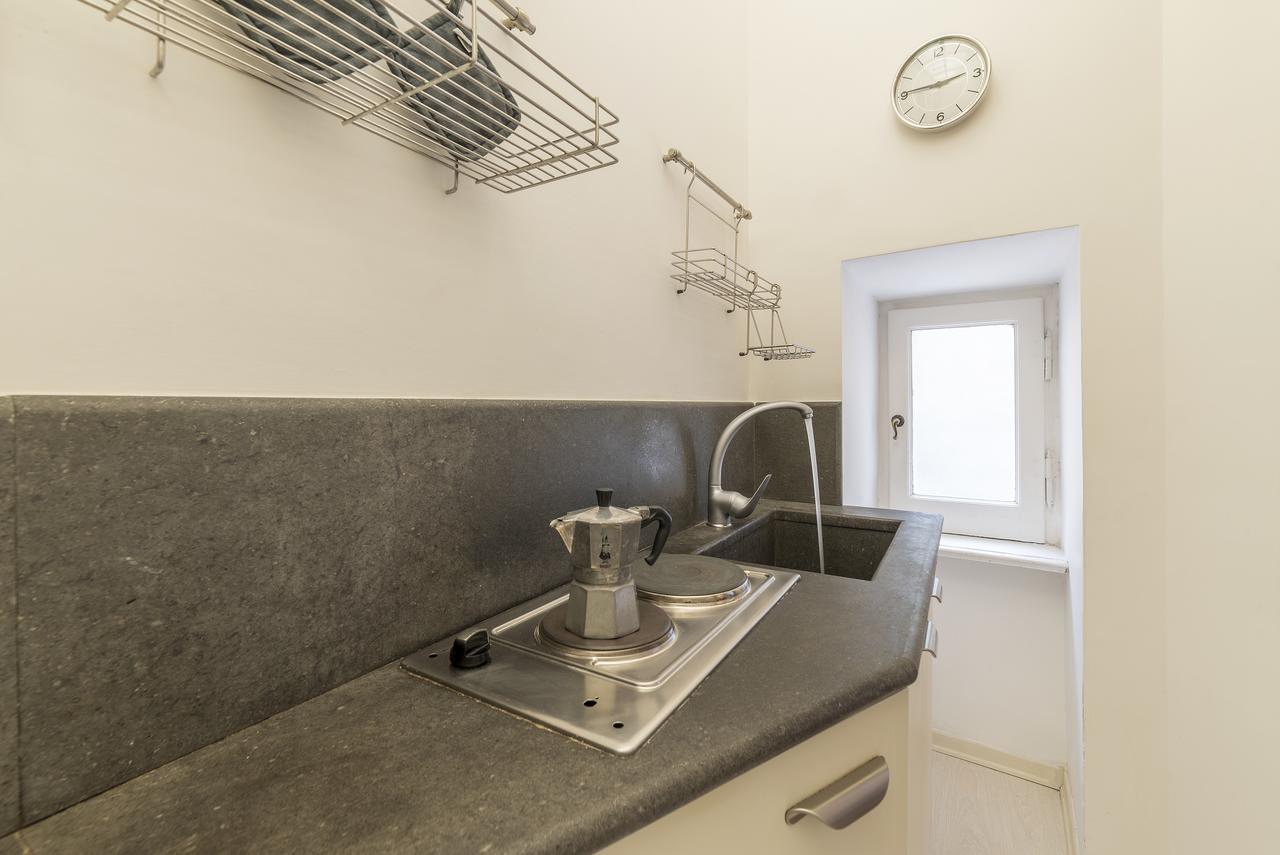 Navona Art Apartment Рим Екстериор снимка